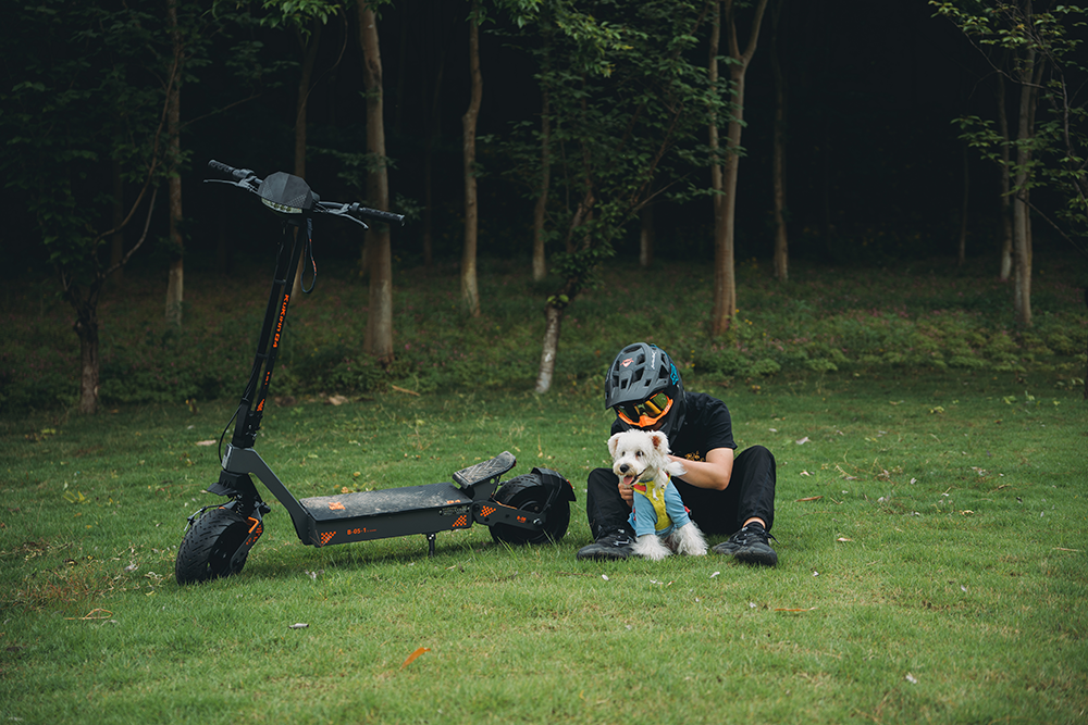 How to Properly Store and Maintain an Electric Scooter in Winter?